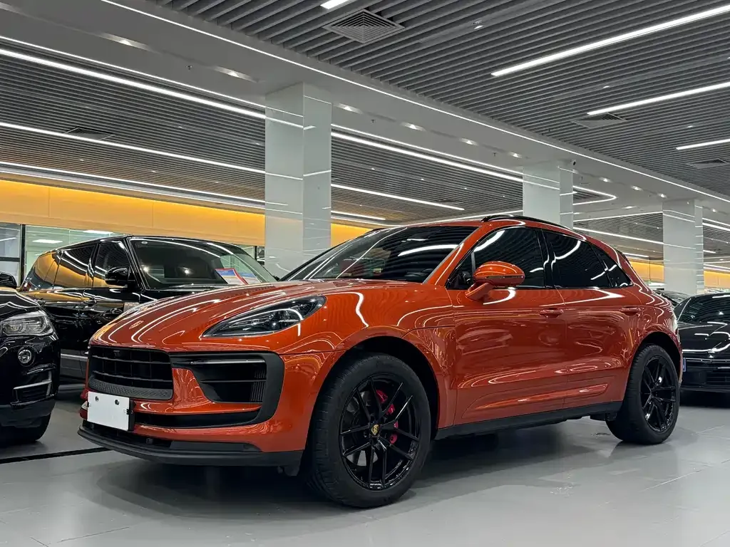 Porsche Macan — фото 1