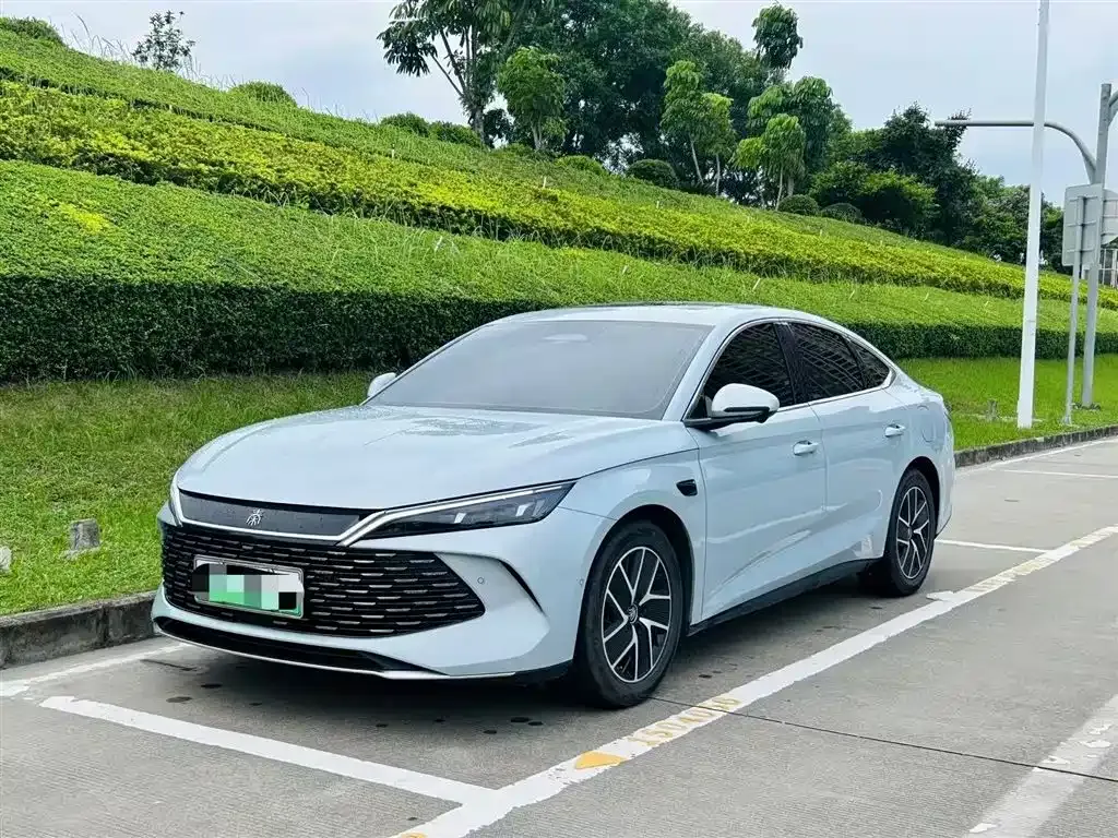 BYD Qin L — фото 1