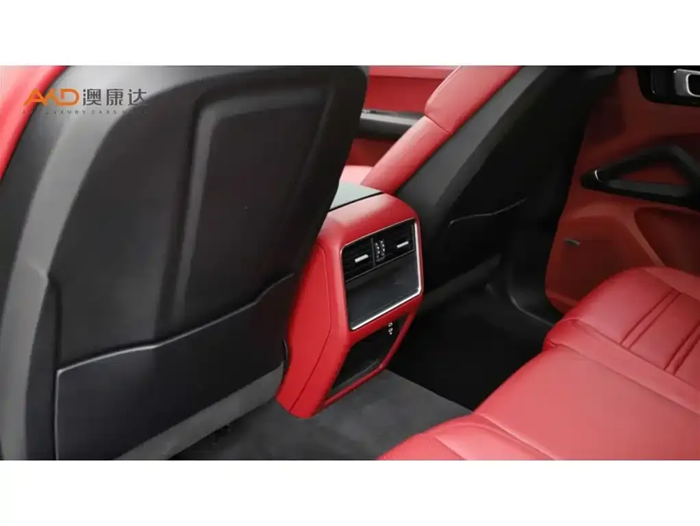 Porsche Cayenne — фото 5