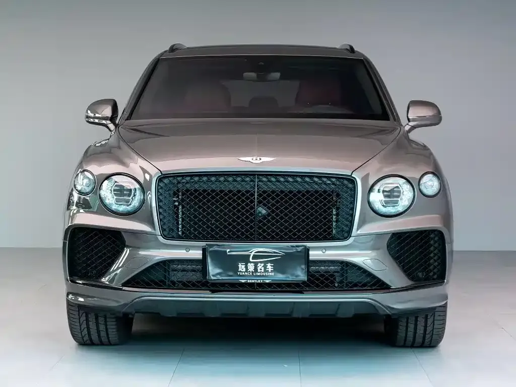 Bentley Bentayga — фото 1