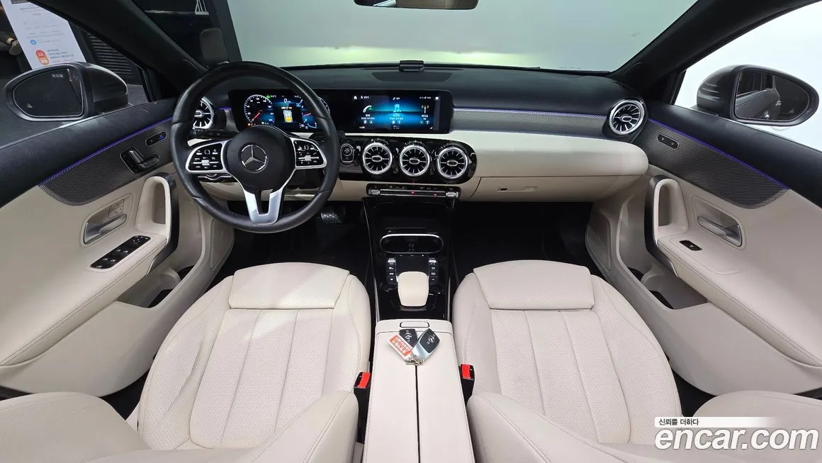 Mercedes-Benz A-Class — фото 10