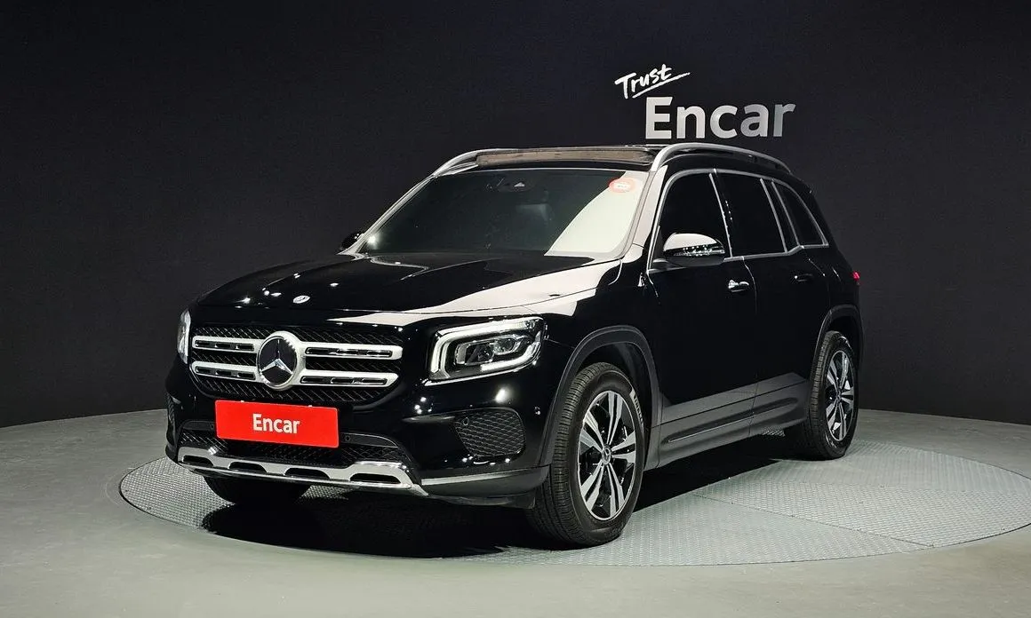 Mercedes-Benz GLB-Class — фото 1
