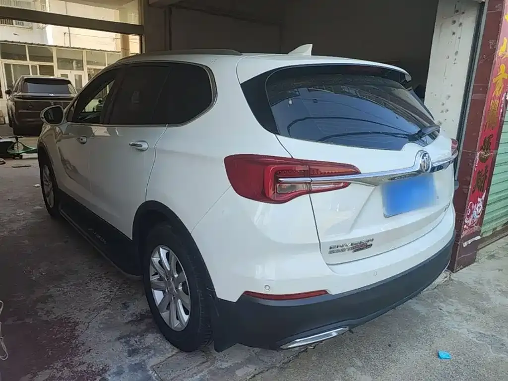 Buick Envision Plus — фото 5
