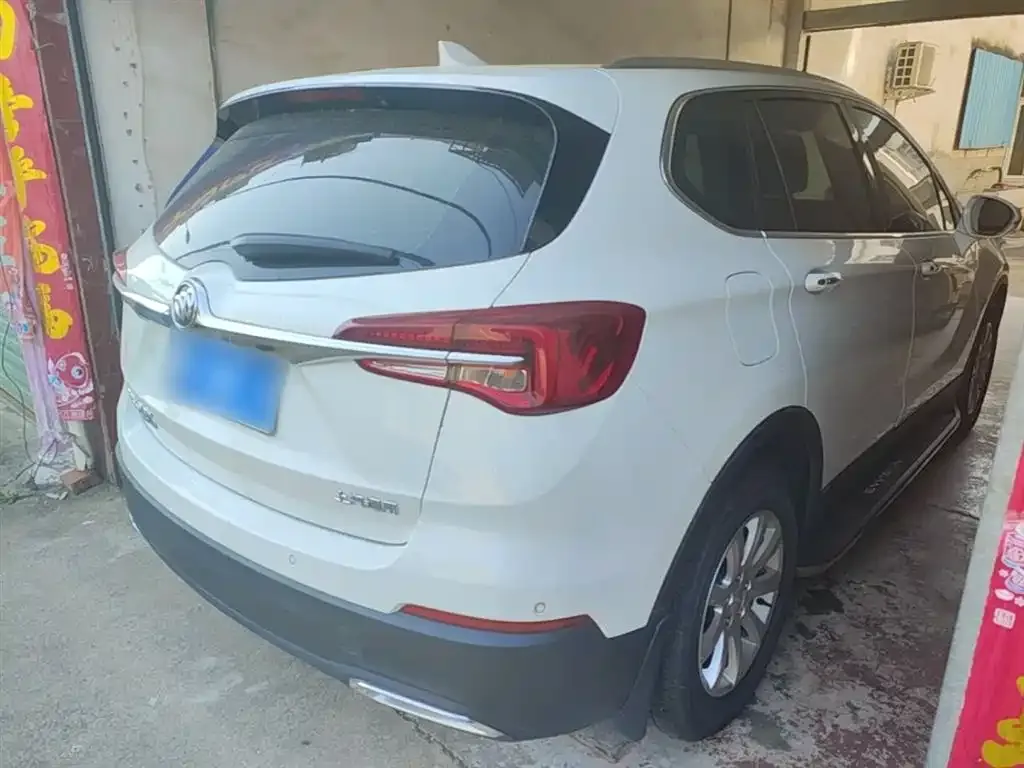 Buick Envision Plus — фото 4
