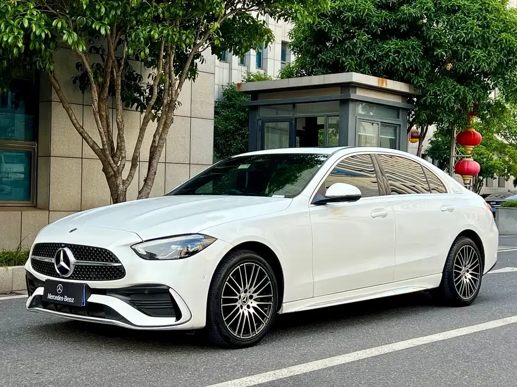 Mercedes-Benz C-Class — фото 8