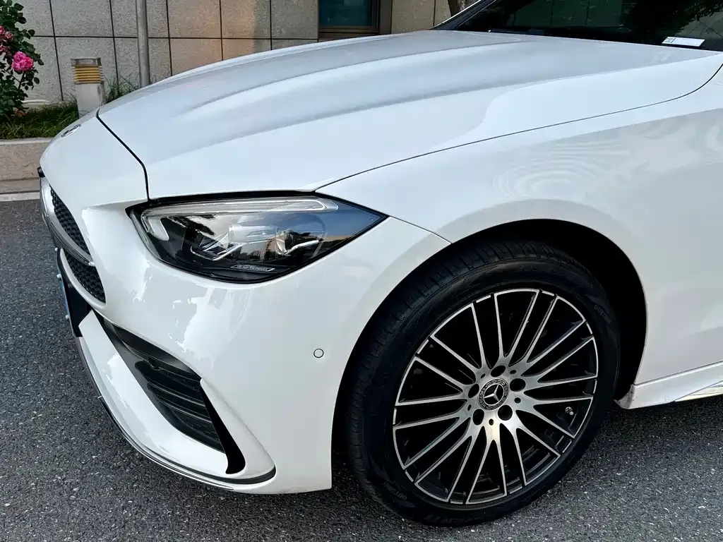 Mercedes-Benz C-Class — фото 10