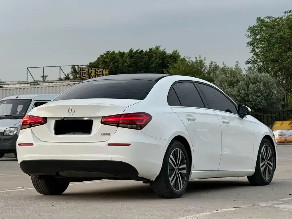 Mercedes-Benz A-Class — фото 4