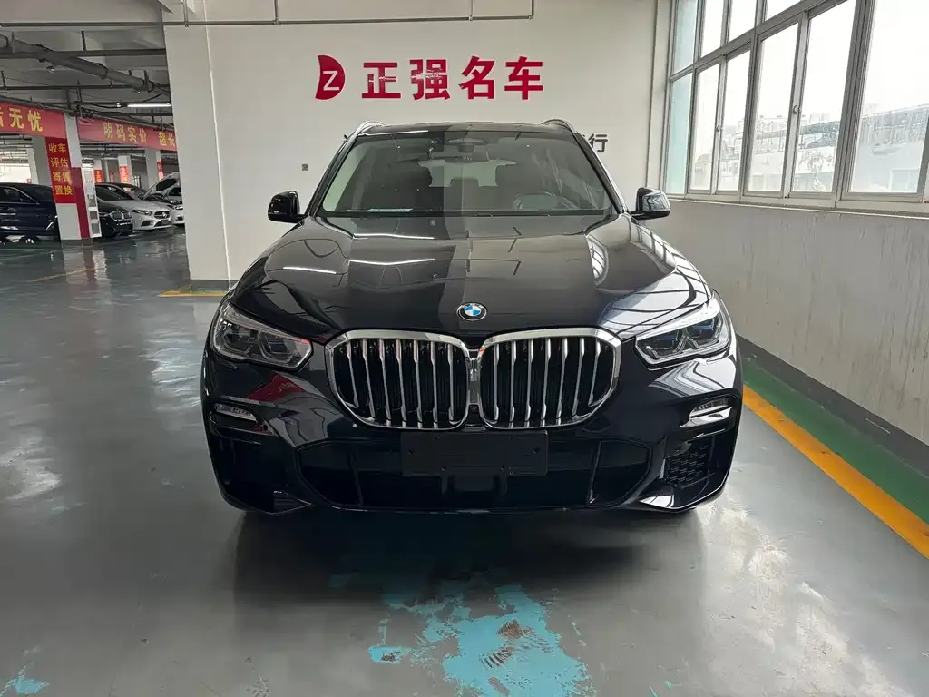 BMW X5 (Import) — фото 7