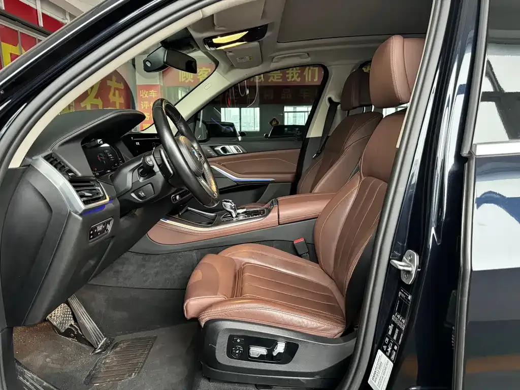 BMW X5 (Import) — фото 8