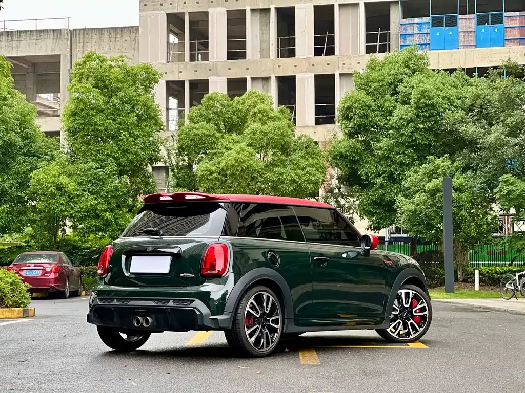 MINI JCW (John Cooper Works) — фото 7