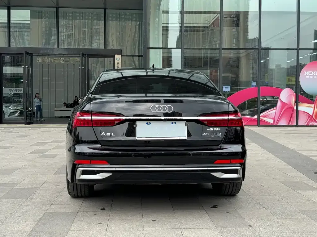 Audi A6L — фото 5