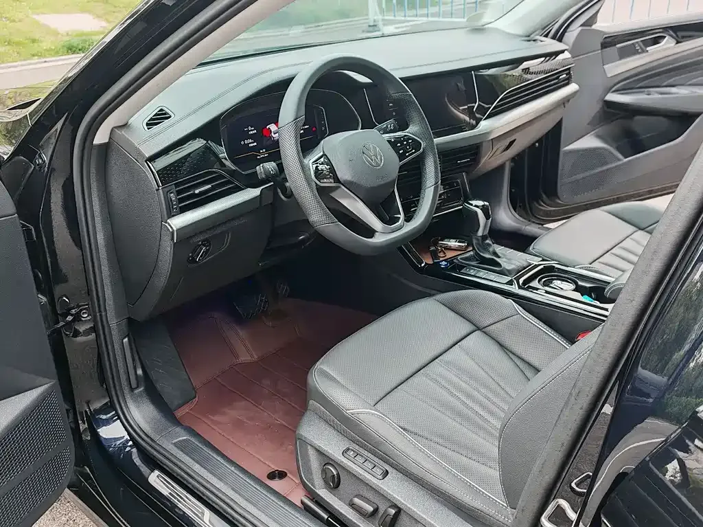 Volkswagen Passat — фото 4