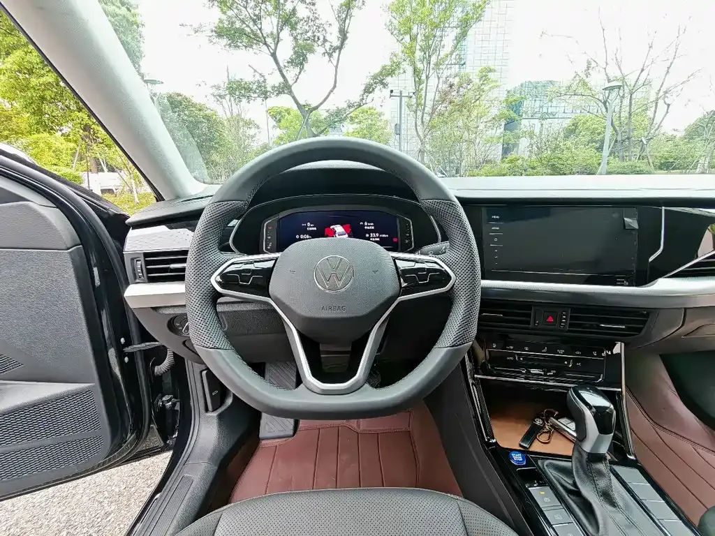 Volkswagen Passat — фото 5