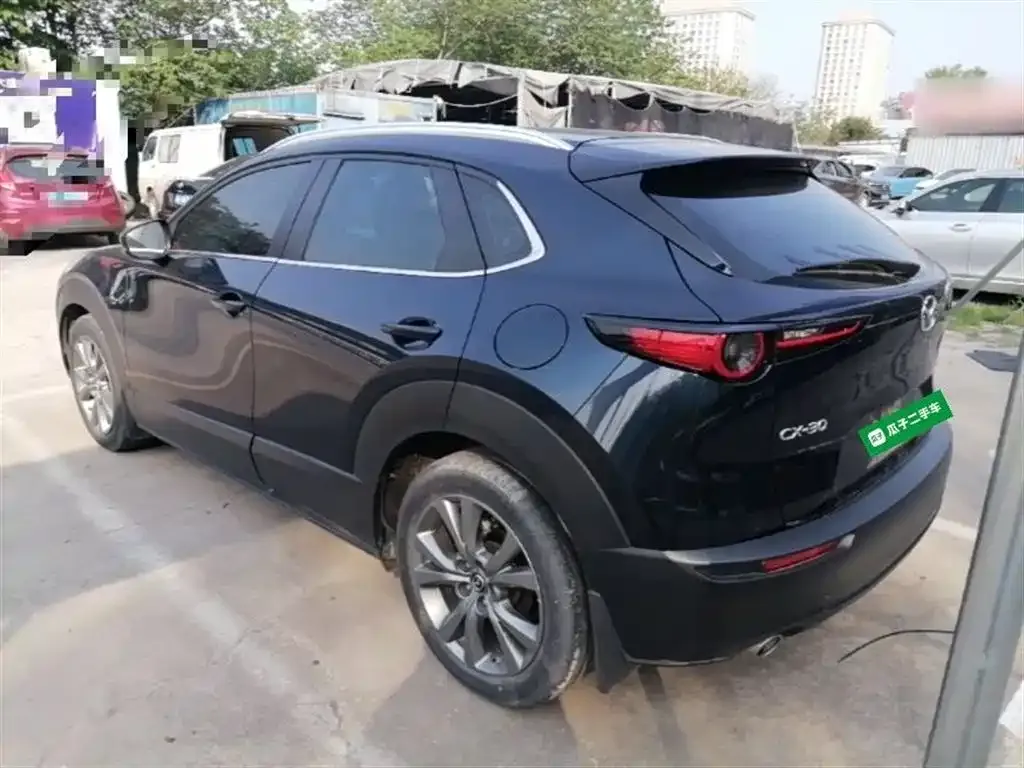 Mazda CX-30 — фото 10