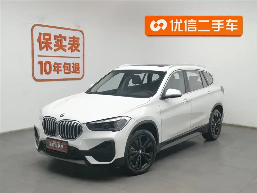 BMW X1 — фото 1