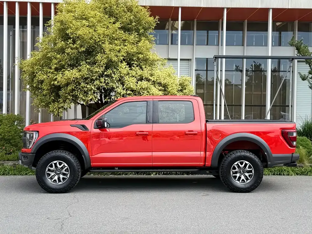 Ford F-150 Raptor — фото 7