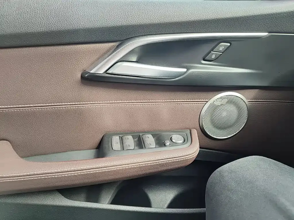 BMW 1 Series — фото 10
