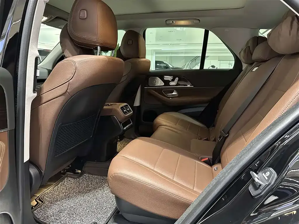 Mercedes-Benz GLE — фото 2