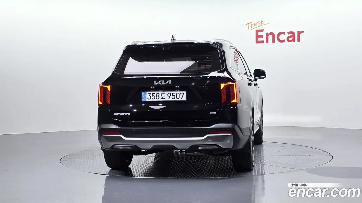 Kia Sorento — фото 7