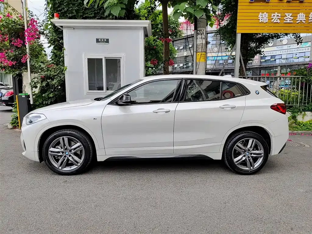 BMW X2 — фото 10