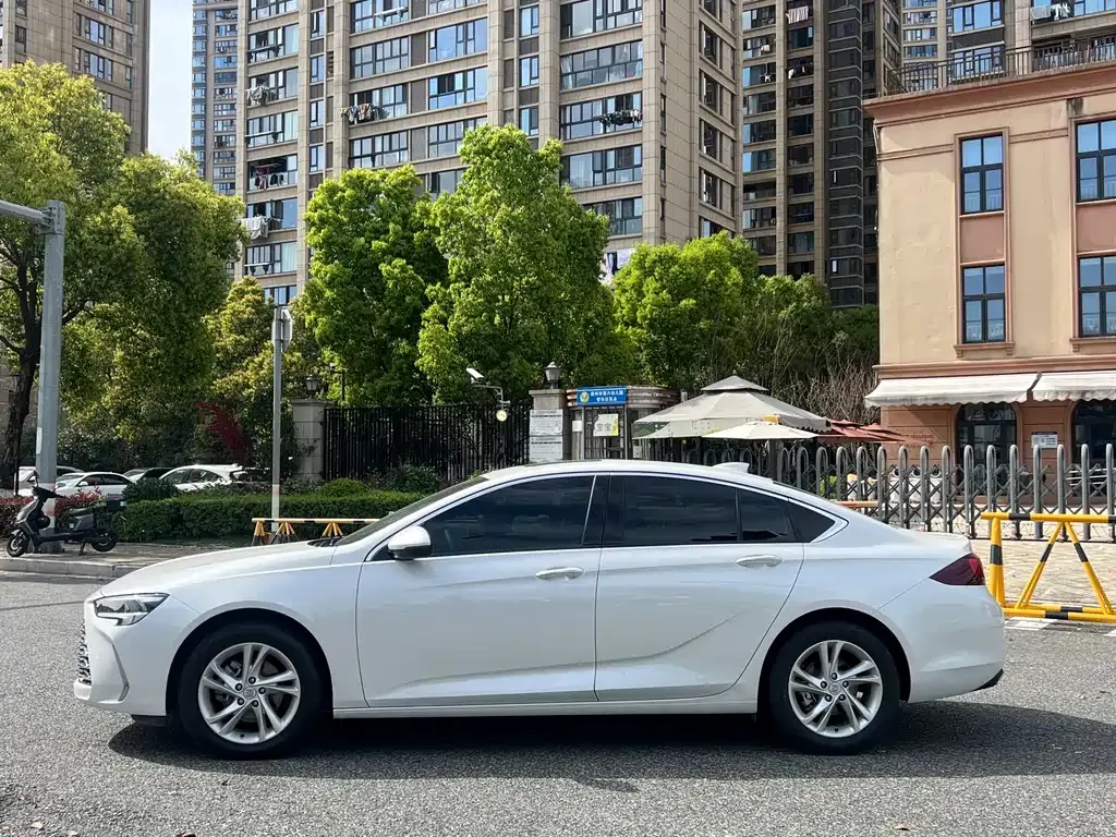 Buick Regal — фото 7