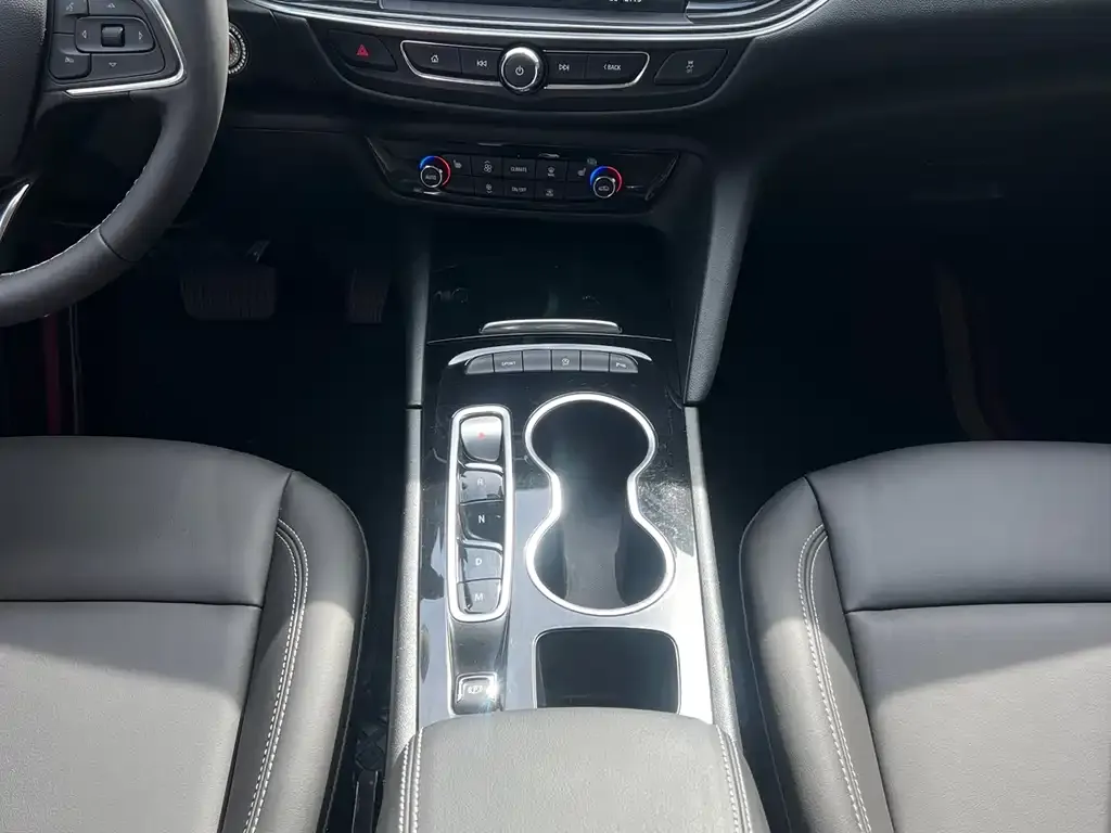 Buick Regal — фото 2