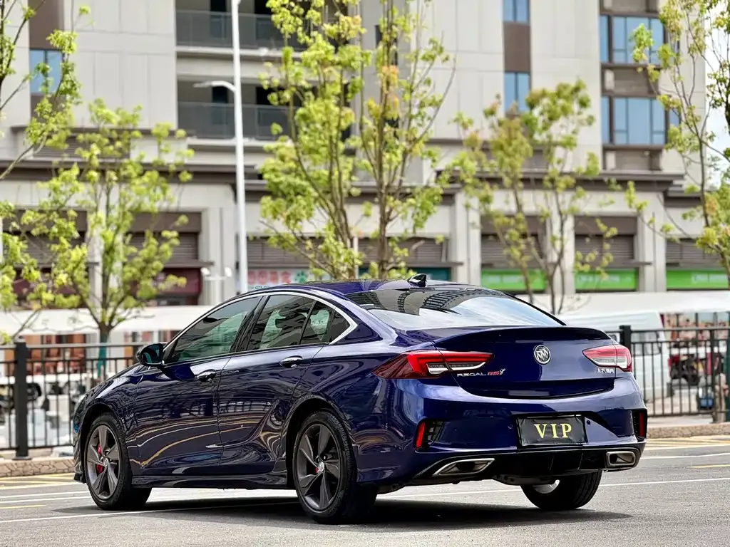 Buick Regal — фото 9