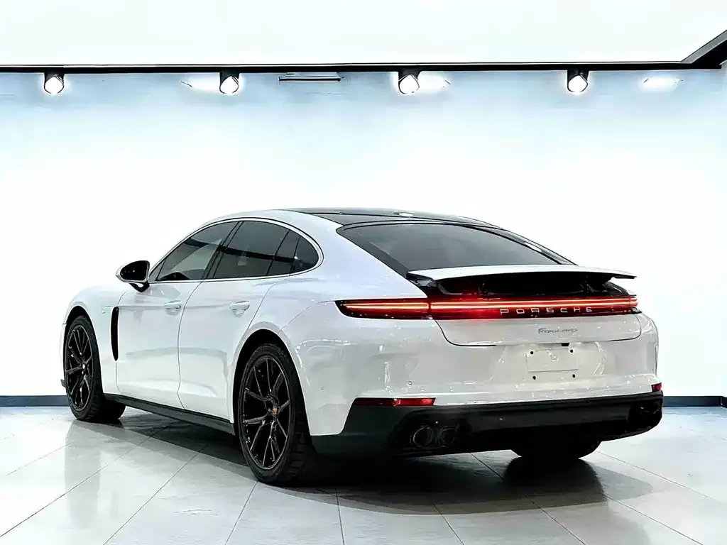 Porsche Panamera — фото 4