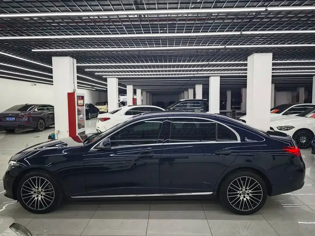Mercedes-Benz C-Class — фото 10
