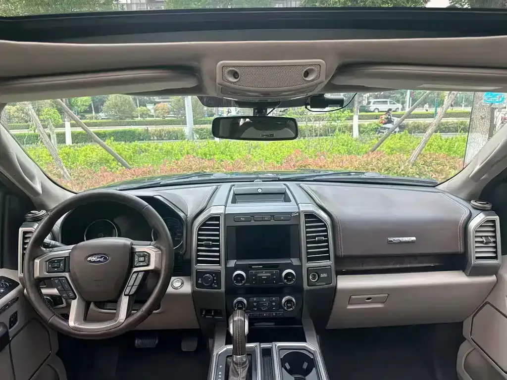 Ford F-150 Raptor — фото 2
