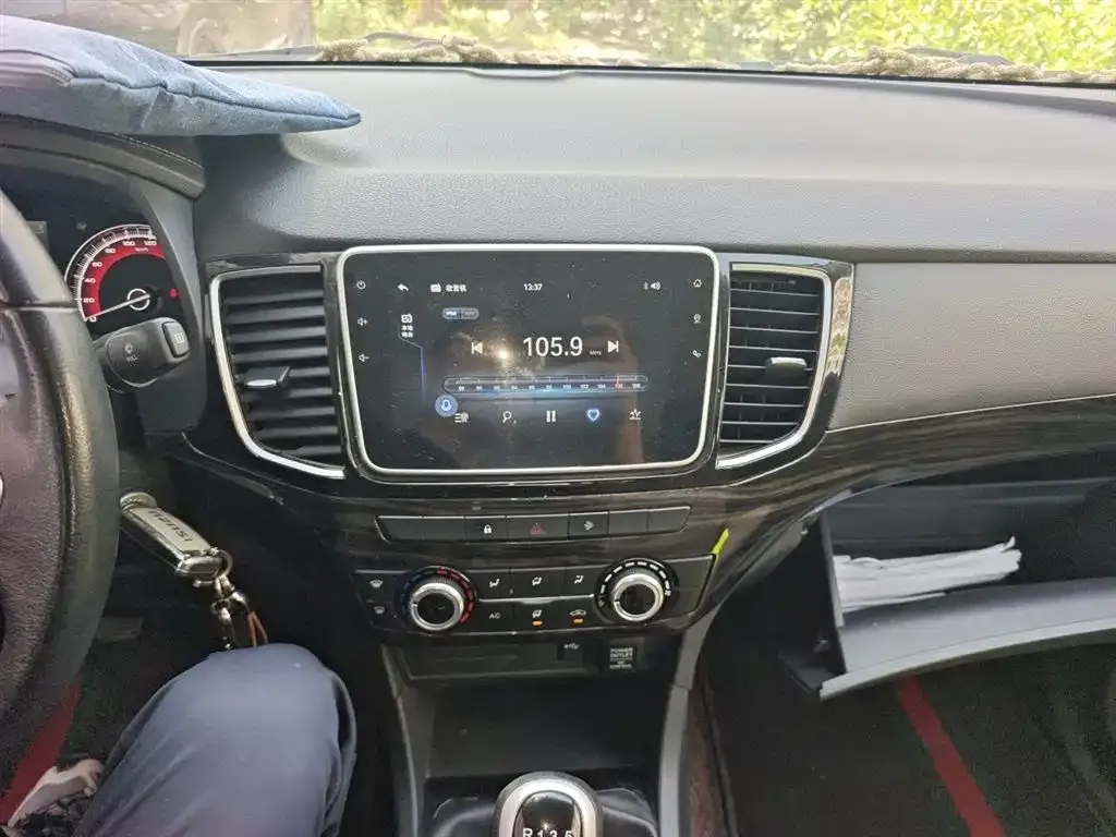 Isuzu Lingtuo — фото 9
