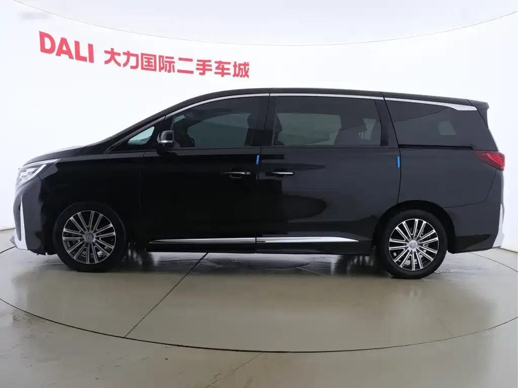 GAC Motor Trumpchi M8 — фото 3