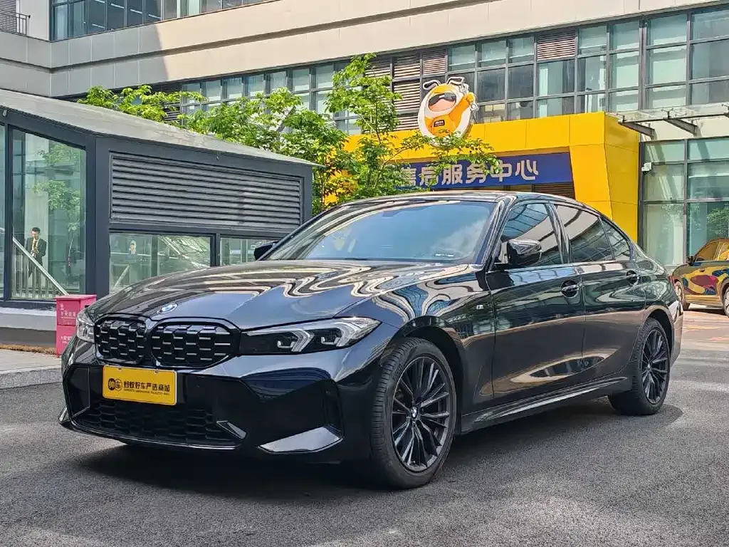 BMW 3 Series — фото 1