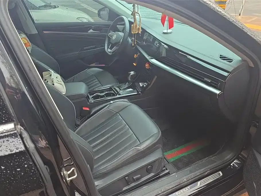 Volkswagen Passat — фото 7
