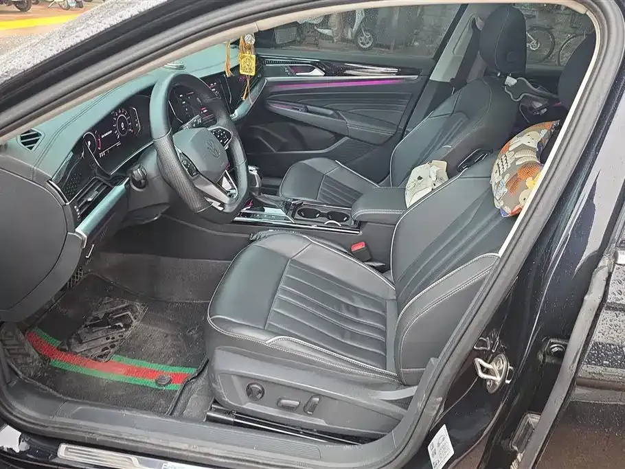 Volkswagen Passat — фото 6