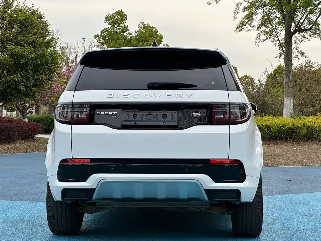 Land Rover Discovery Sport — фото 8