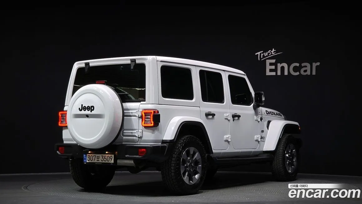 Jeep Wrangler — фото 3
