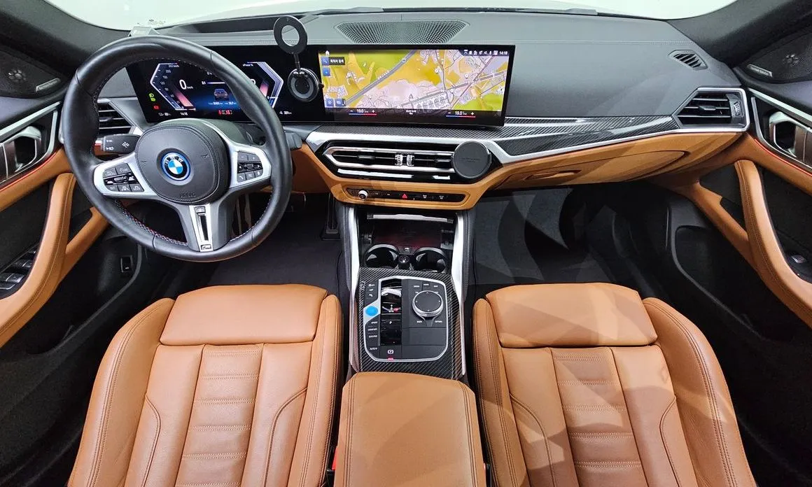 BMW i4 — фото 8