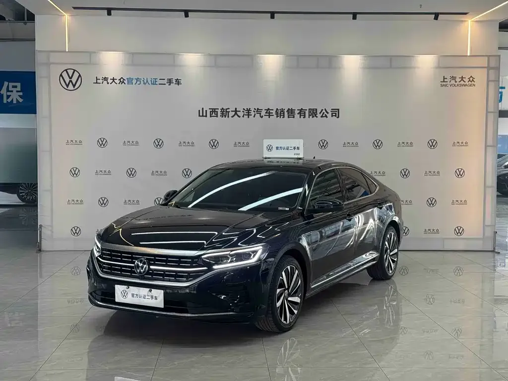 Volkswagen Passat — фото 1