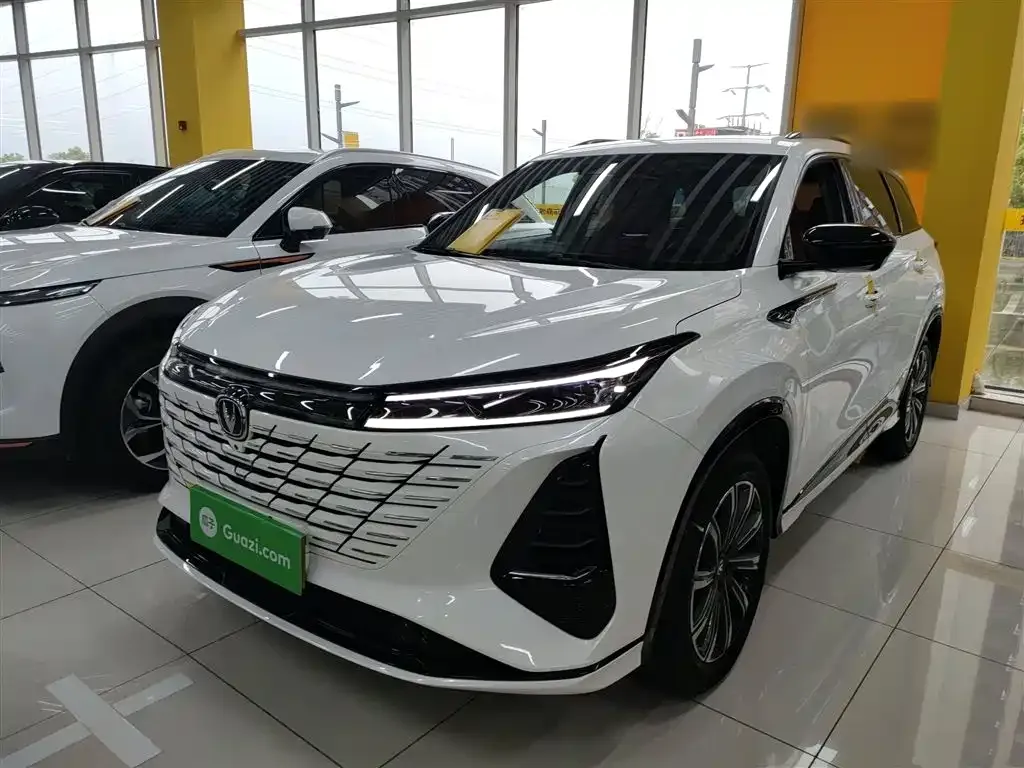 Changan CS75PLUS — фото 10