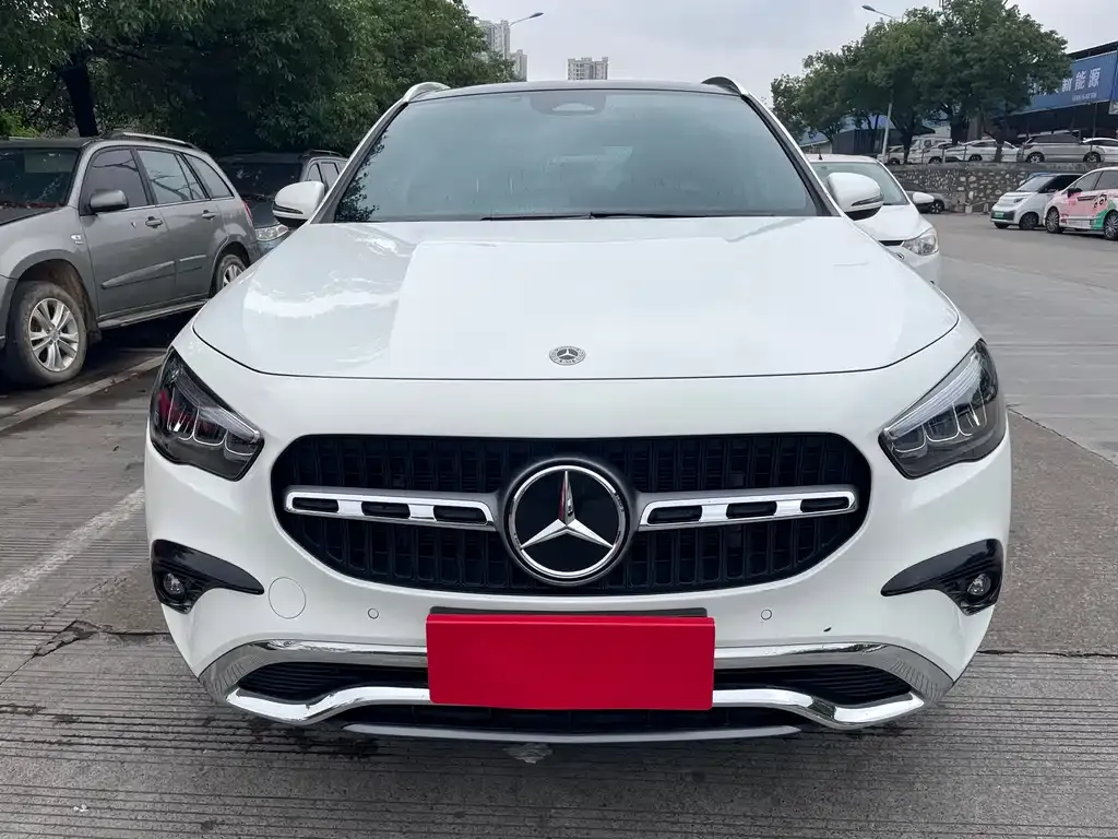 Mercedes-Benz GLA — фото 2