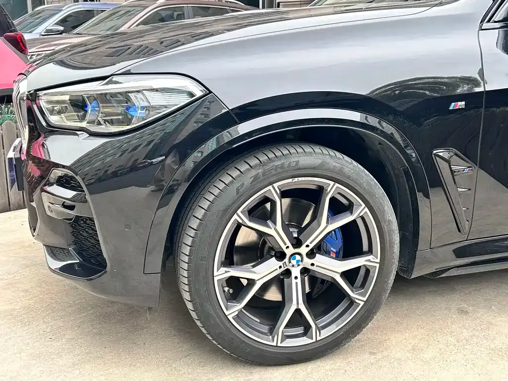 BMW X5 (Import) — фото 9