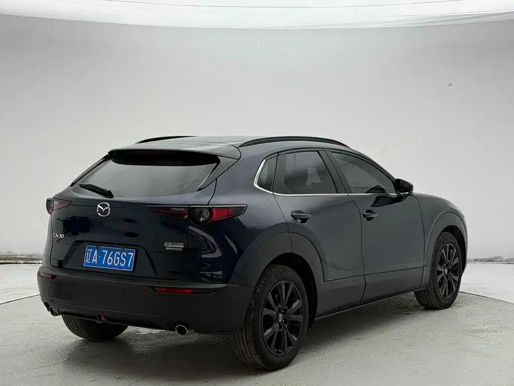 Mazda CX-30 — фото 7