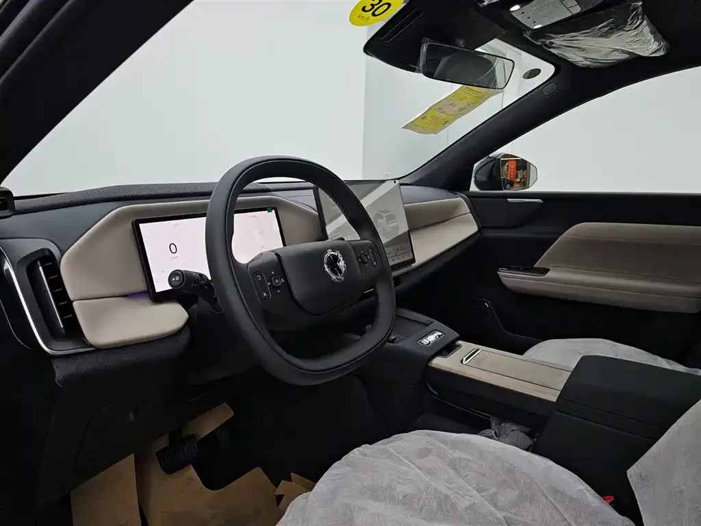 Volvo XC70 Plug-in Hybrid — фото 3