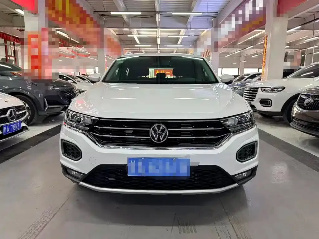 Volkswagen T-Roc — фото 3