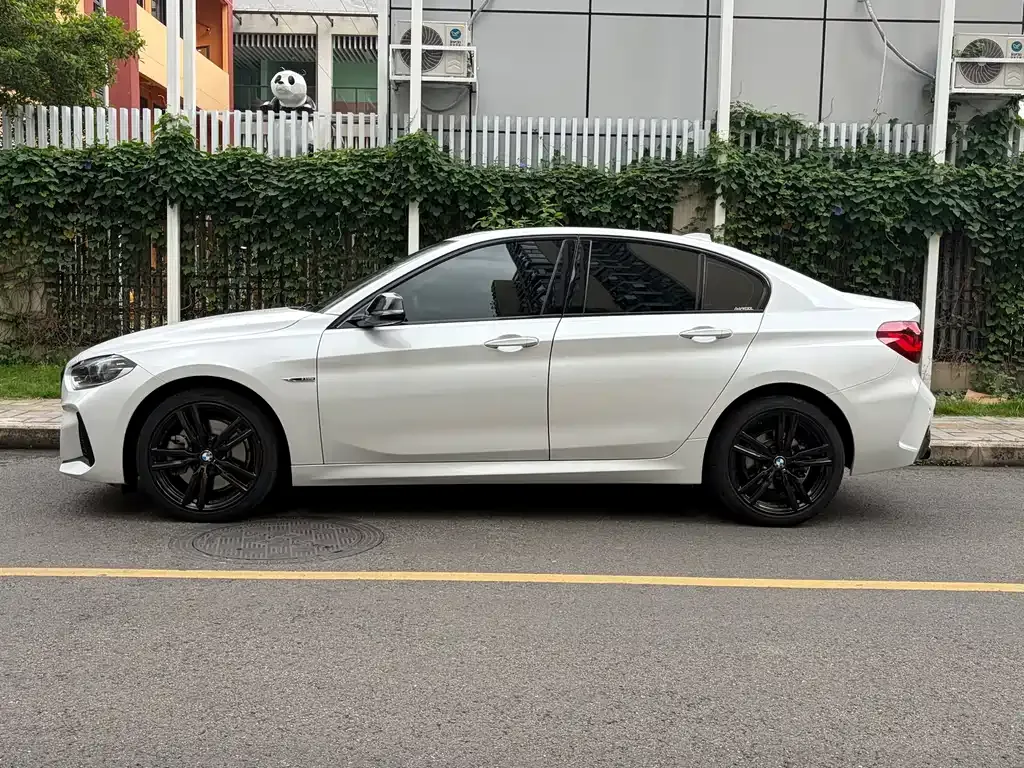 BMW 1 Series — фото 9
