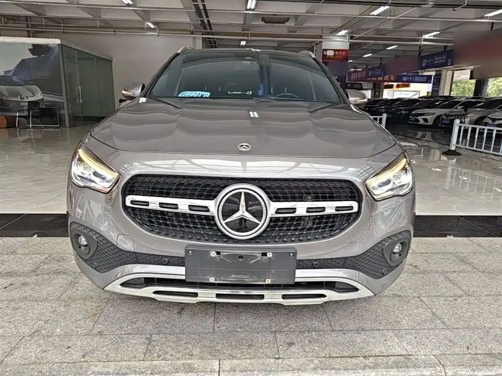 Mercedes-Benz GLA — фото 9