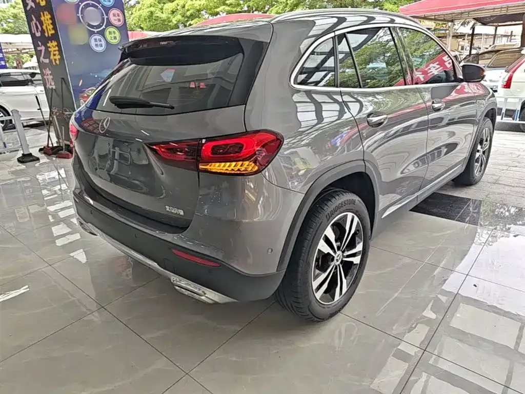 Mercedes-Benz GLA — фото 10