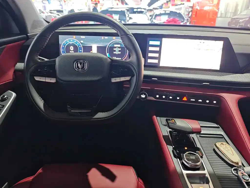 Changan CS75PLUS — фото 6