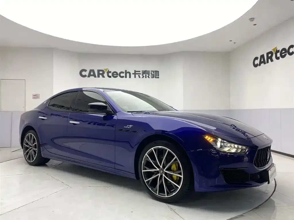 Maserati Ghibli — фото 8